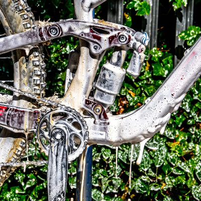 Muc-Off - Bike Cleaner (1 Litre) lifestyle image with foam cleaner